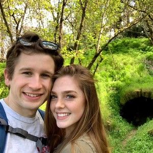 Meet your Posher, Stuart